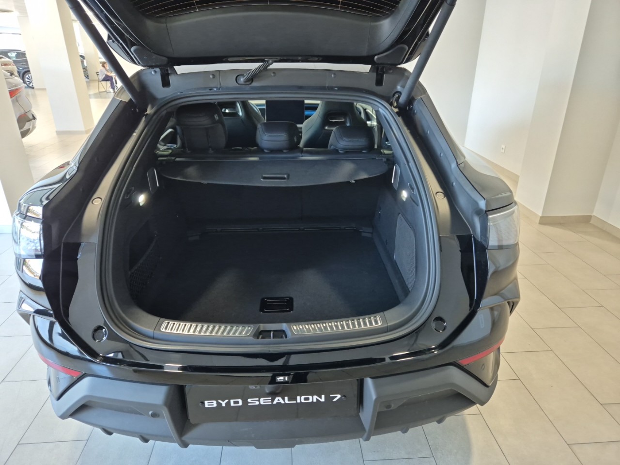 BYD SEALION 7 - Imagen 16