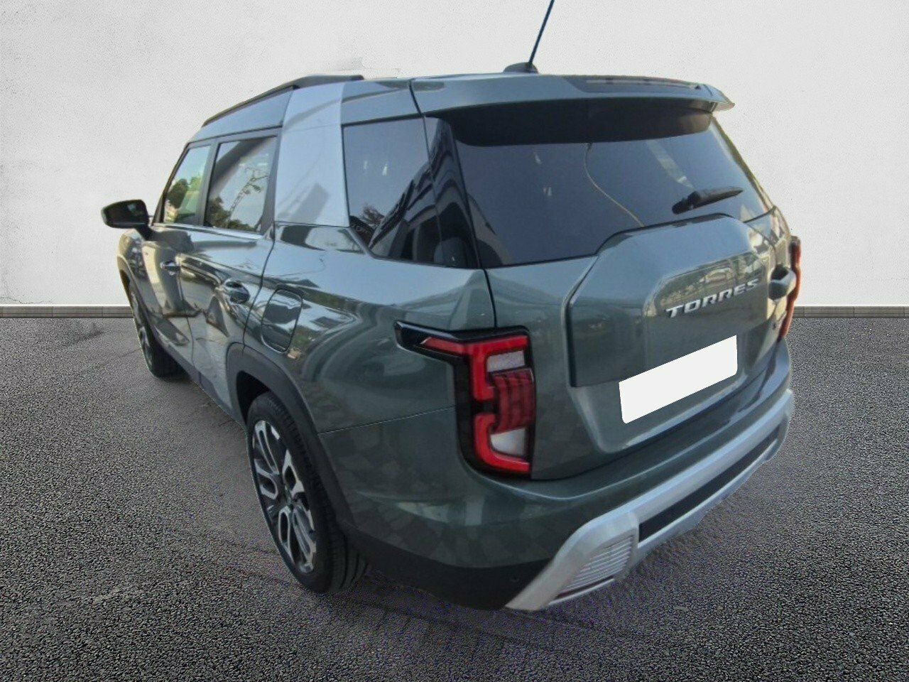 KGM Torres G15 Adventure 4x4 Aut. GLP - Imagen 4