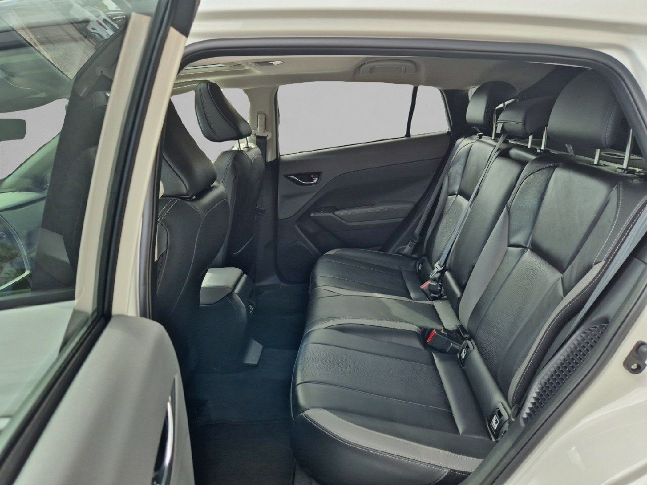 Subaru Crosstrek 2.0i Hybrid CVT Touring - Imagen 15