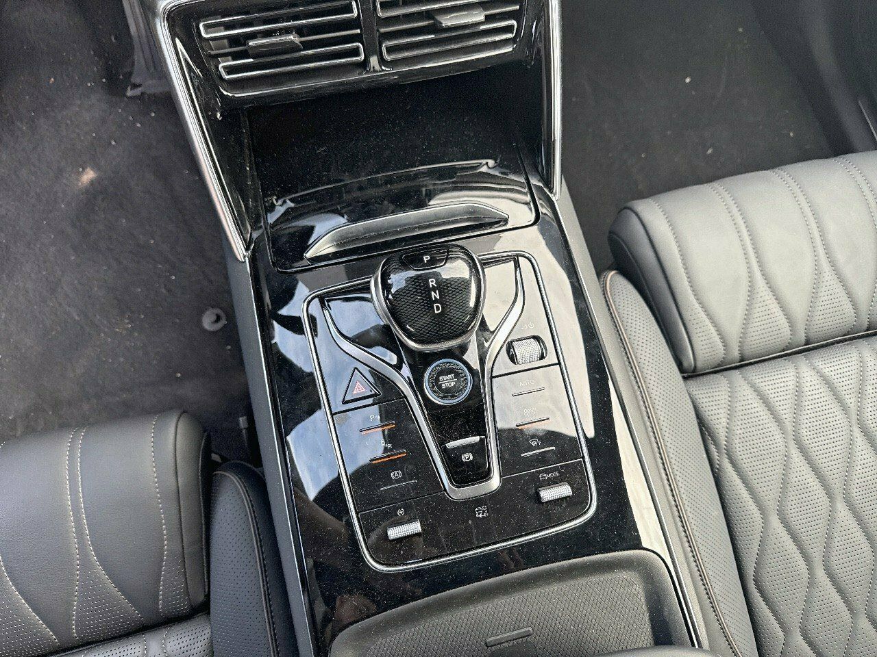 BYD Tang Flagship - Imagen 11