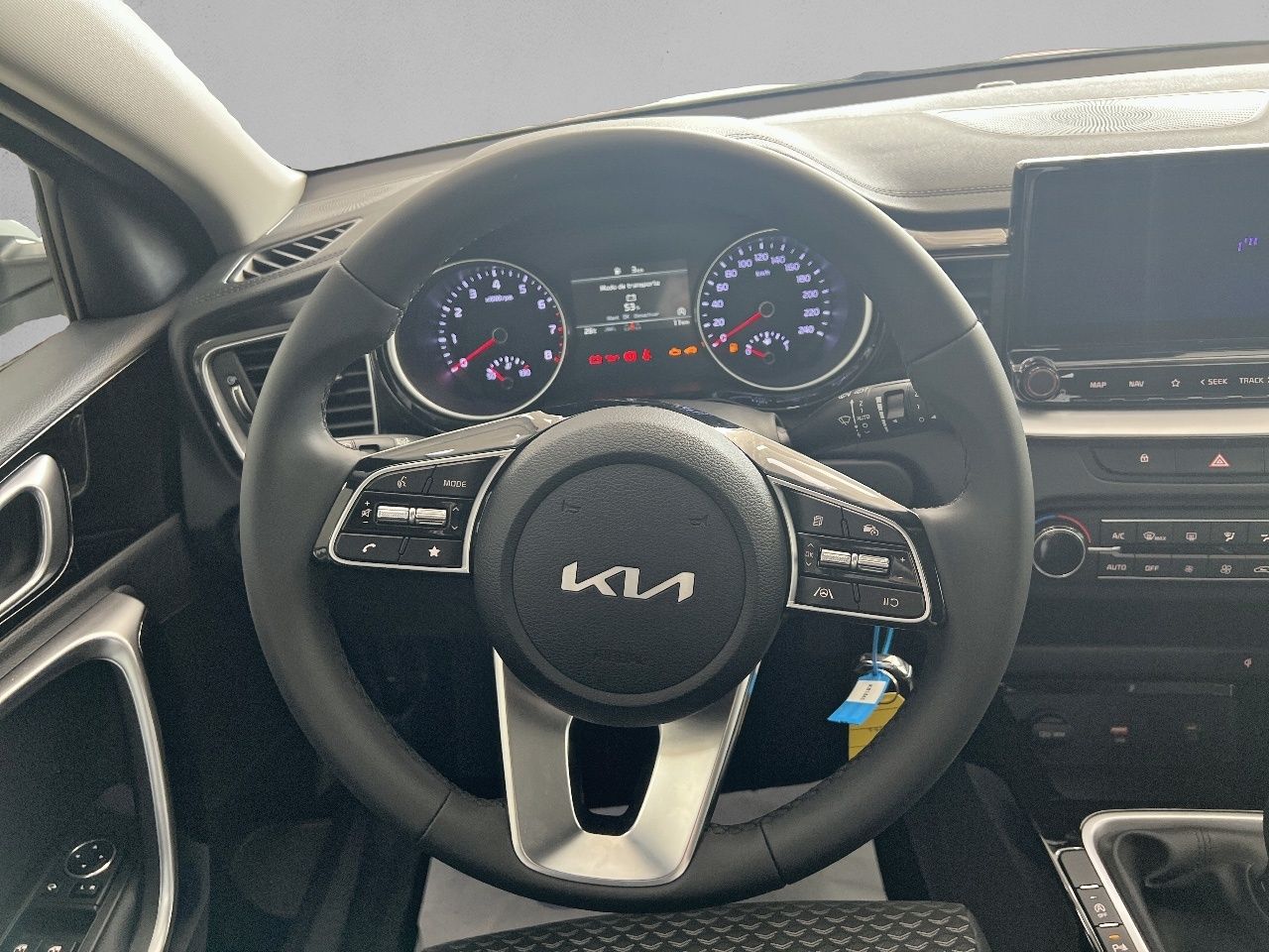 Kia Ceed 1.0 T-GDi 74kW (100CV) Tech - Imagen 10