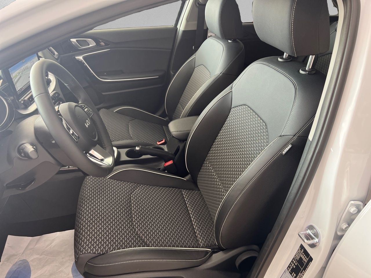 Kia Ceed 1.0 T-GDi 74kW (100CV) Tech - Imagen 14