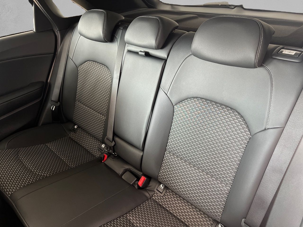 Kia Ceed 1.0 T-GDi 74kW (100CV) Tech - Imagen 15