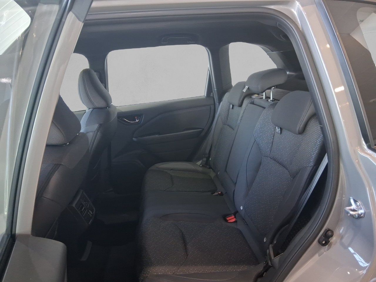 Subaru Forester 2.0i Hybrid Active - Imagen 14
