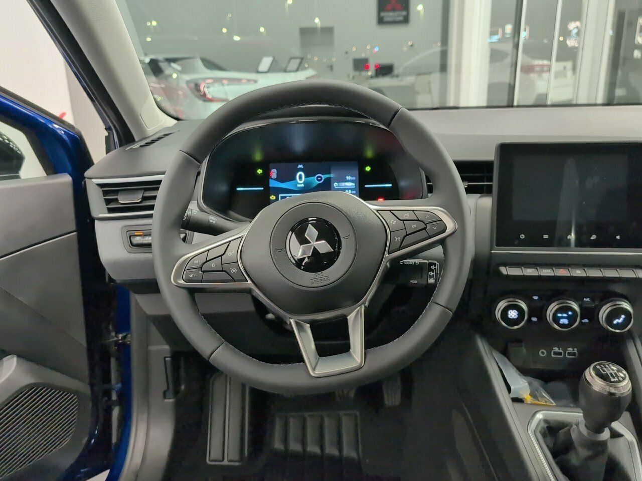 Mitsubishi Colt 100T Motion - Imagen 8